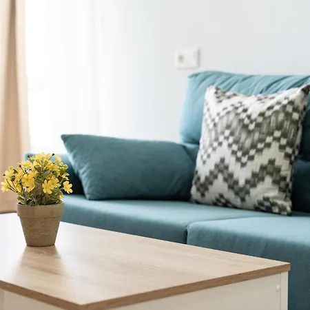 Malagasuite Cozy & Pool Apartman