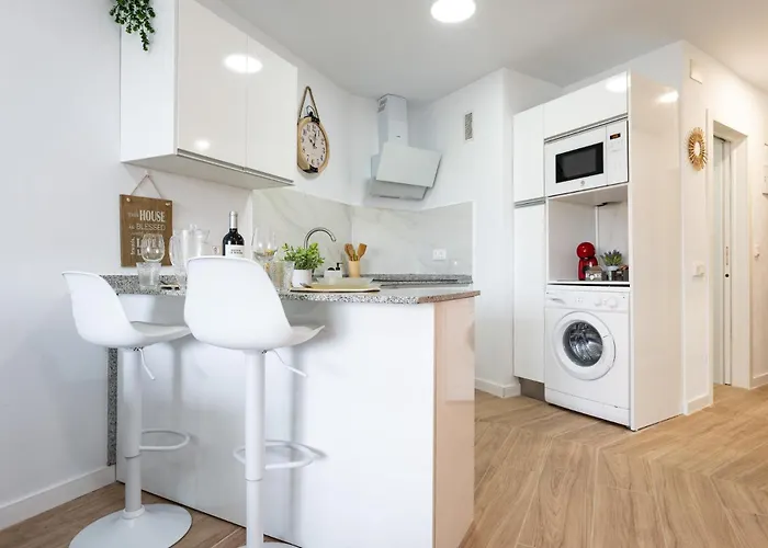 Malagasuite Cozy & Pool Apartment Torremolinos